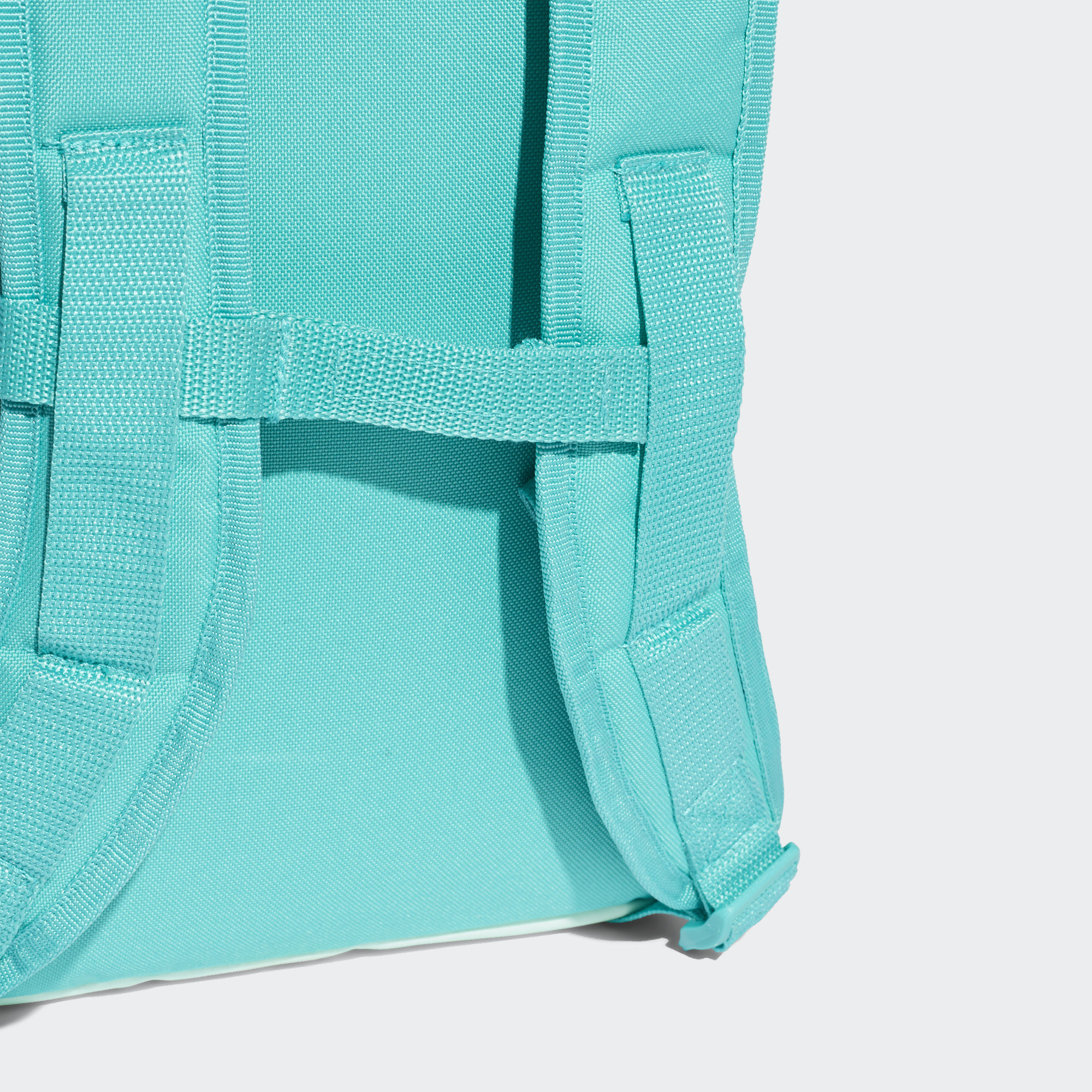 Adi Classic Extra Small