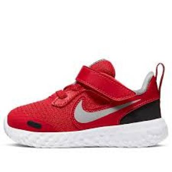  Nike Revolution 5 'University Red